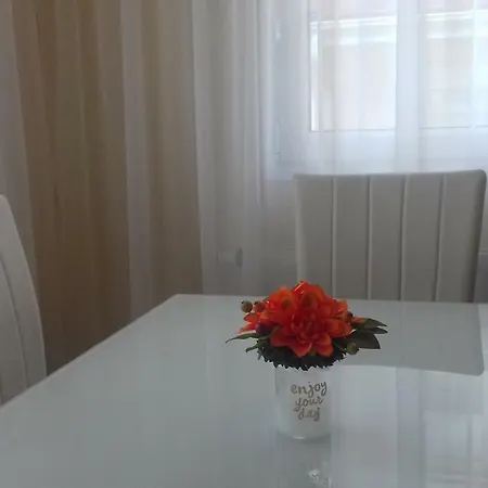 Lägenhet Benelise *