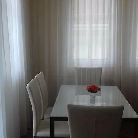 Lägenhet Benelise *